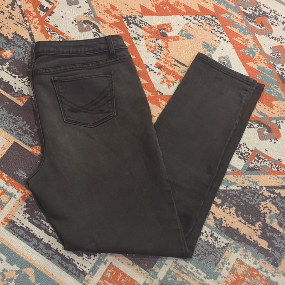 Simply Vera Vera Wang Jeans Women's 12 Black Skinny Dark Wash Stretch Denim‎